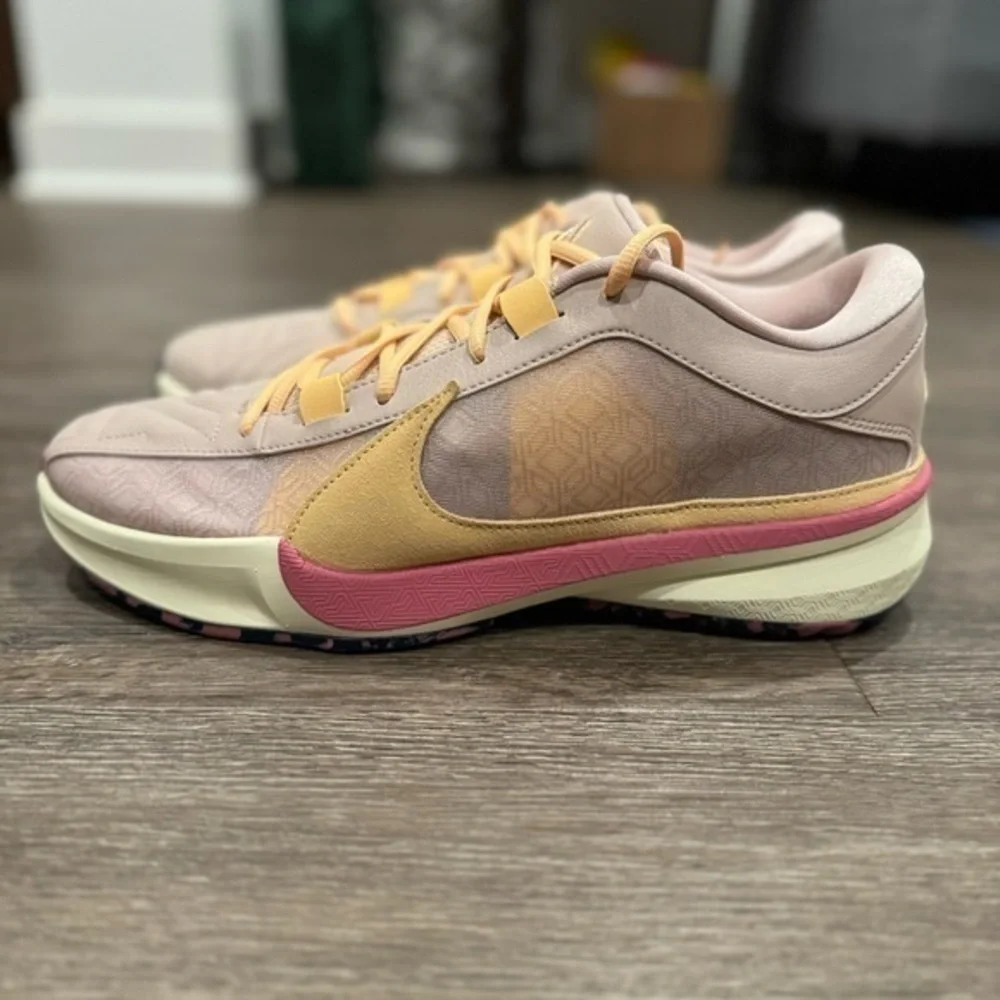 Nike Zoom Freak 5 Fossil Stone Men Basketball Shoes DX4985 200 sz 10, …